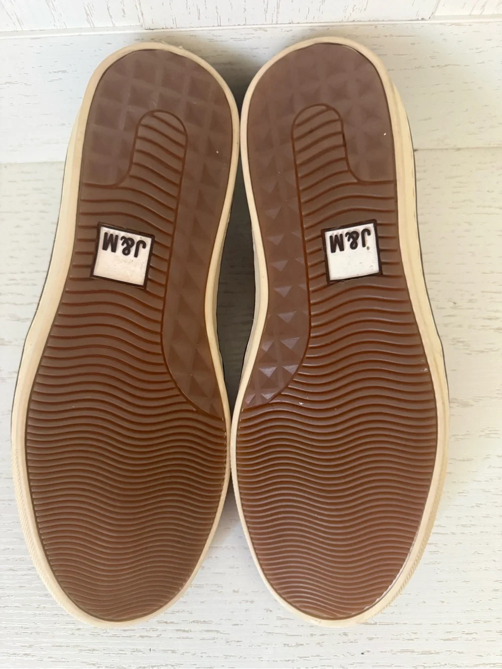 J&M Sheepskin-Lined Men's Slip-On Loafers - Chestnut Brown size 8.5 US men